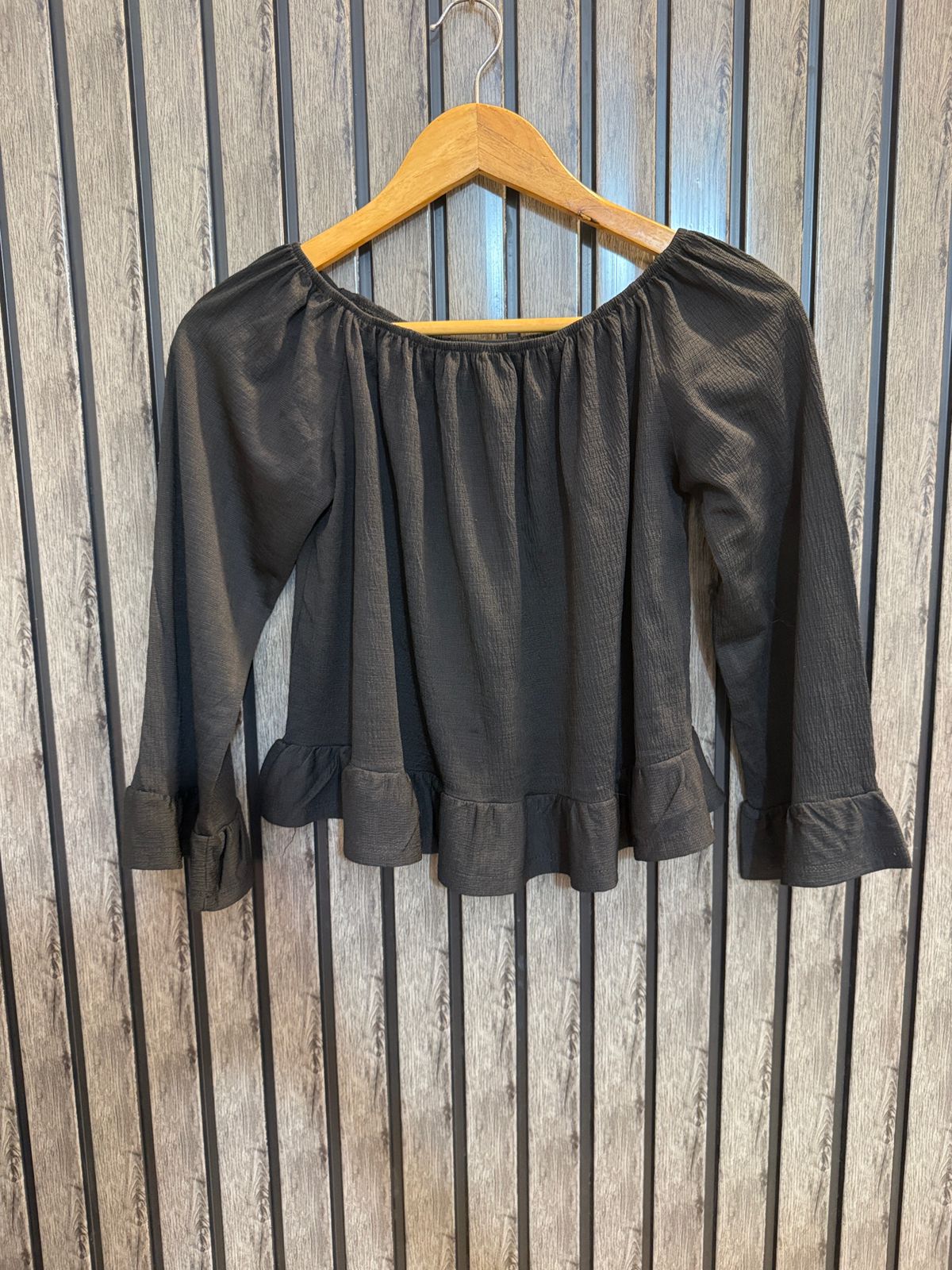 Chest 18  Length 15  Fabric Silk Jersey Imported Branded Designer Top