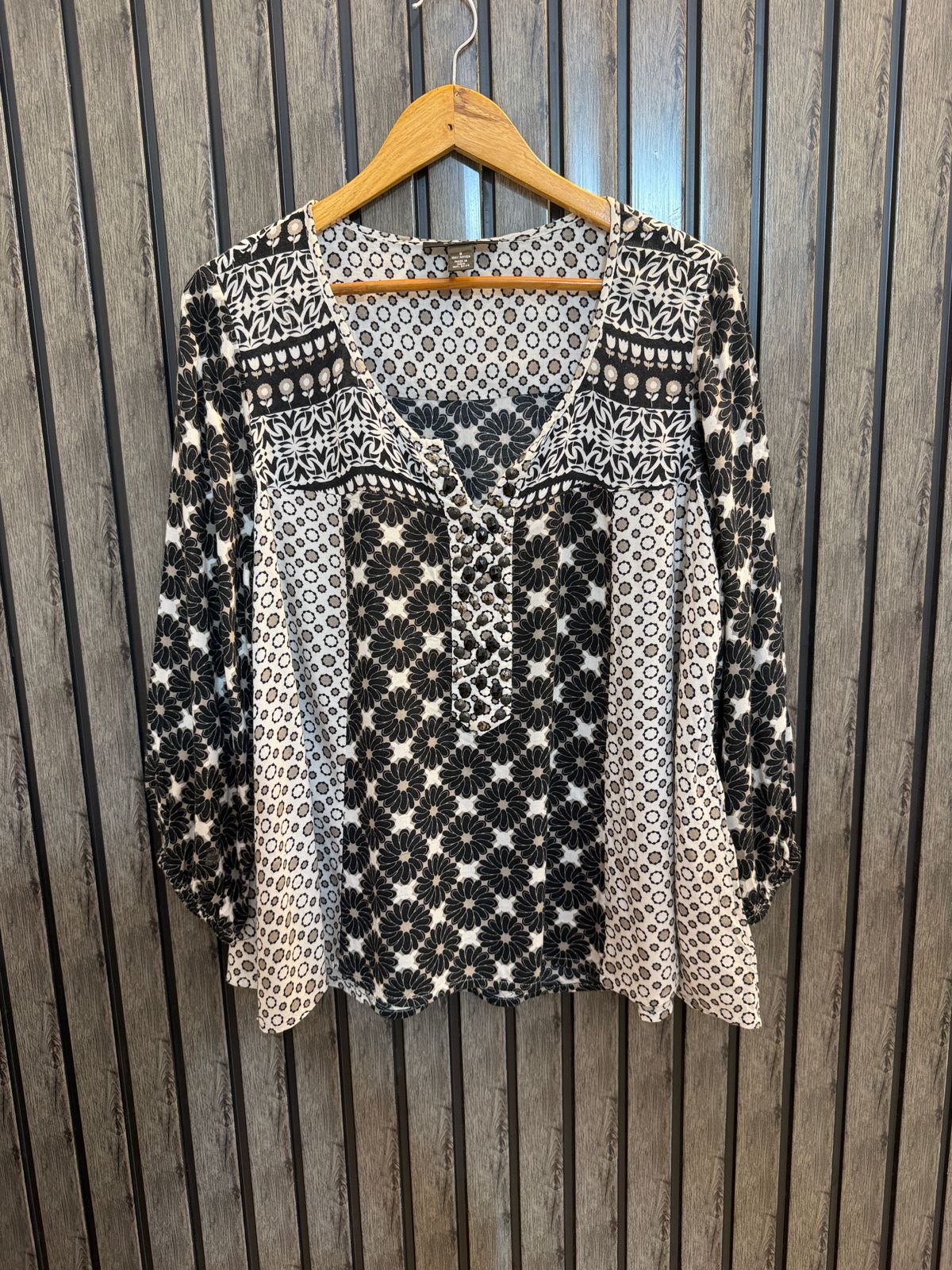 Chest Small Baggy Style  Length 25  Fabric Linen Premium Imported Full Sleeve Top