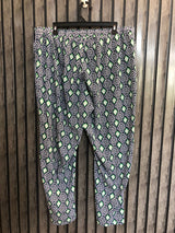 Waist 38  Lenght 37  Fabric silk Modern Women’s Trousers for Every Occasion