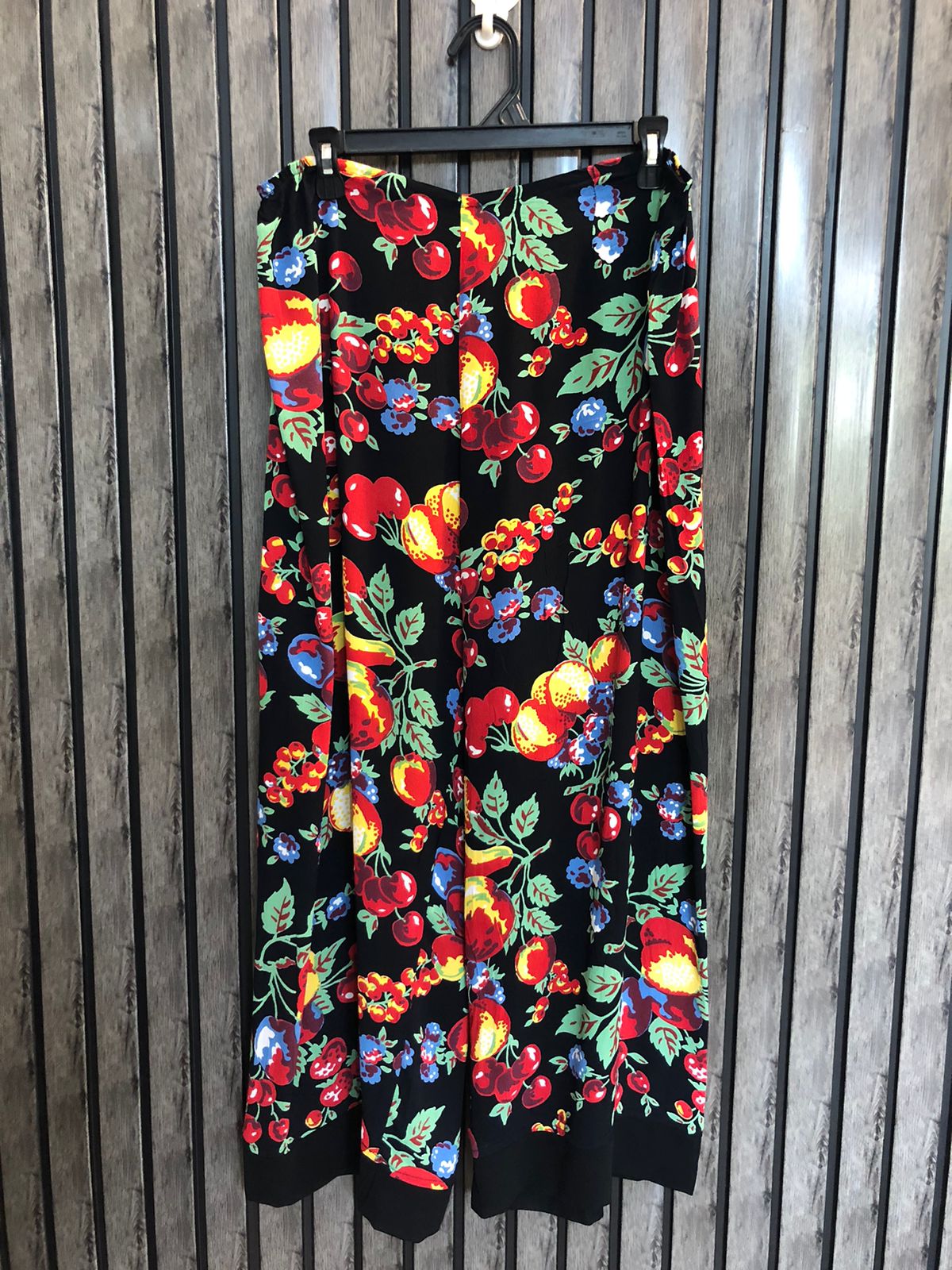 Waist 38  Lenght 38  Fabric jorjet Trendy Women’s Trousers Collection