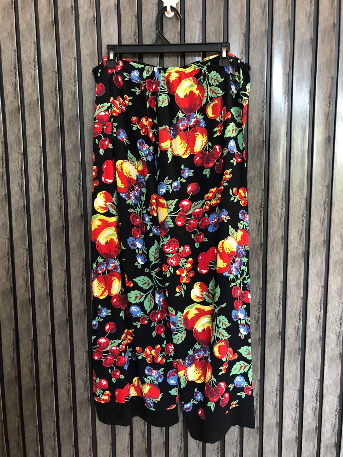Waist 38  Lenght 38  Fabric jorjet Trendy Women’s Trousers Collection