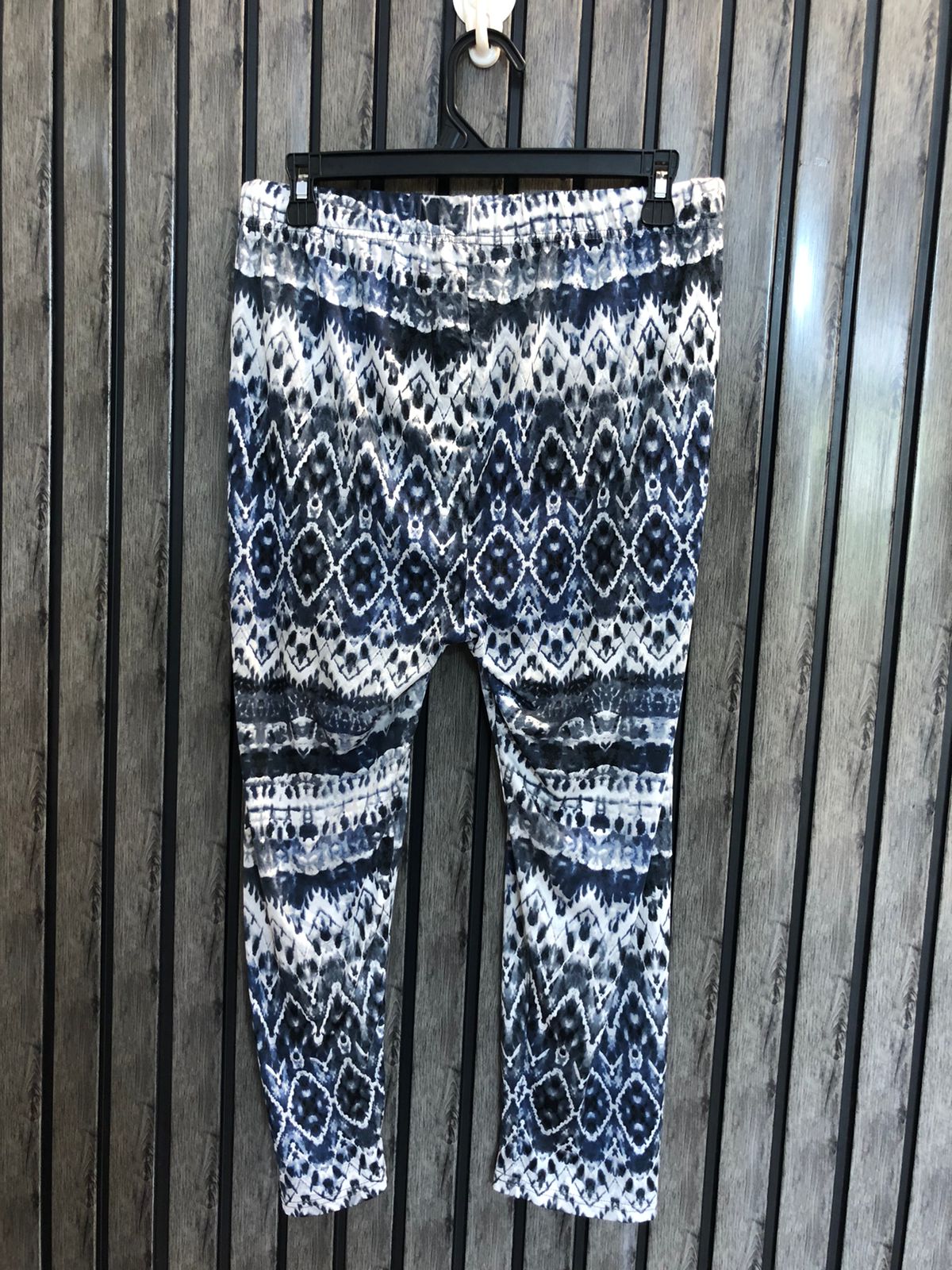 Waist 34  Lenght 32  Fabric silk jersey Women’s Fashion Trousers Boutique