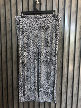 Waist 40  Length 33  Fabric Silk Jersey Modern Fit Women’s Western Trousers Collection