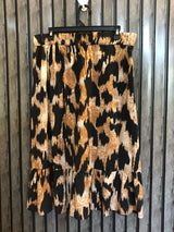 Waist 36  Lenght 28  Fabric silk Designer Women Skirt