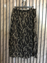 Waist 34  Lenght 30  Fabric chiffon Chic Women Skirts Collection