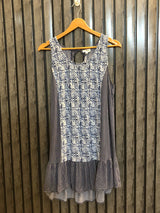 Chest 20  Lenght 32  Fabric linen Minimal Style Sleeveless Tops for Women