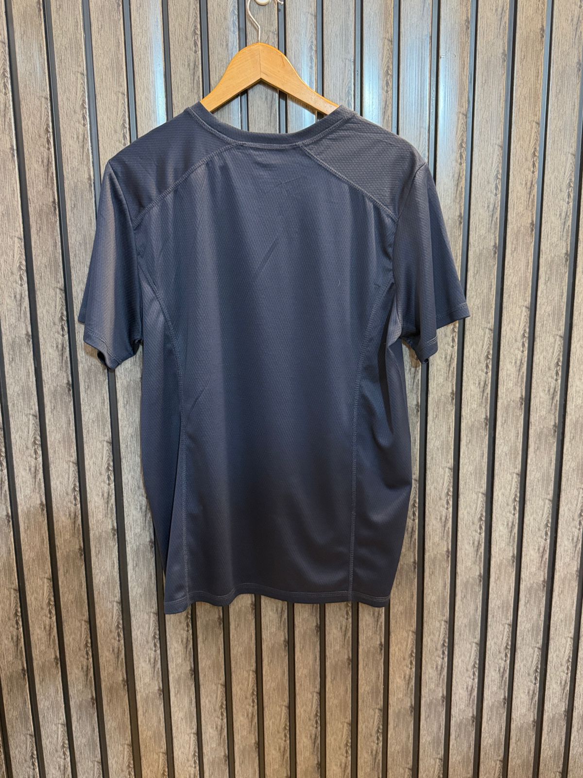 Chest 22  Lenght 27 Breathable Gym T-Shirts