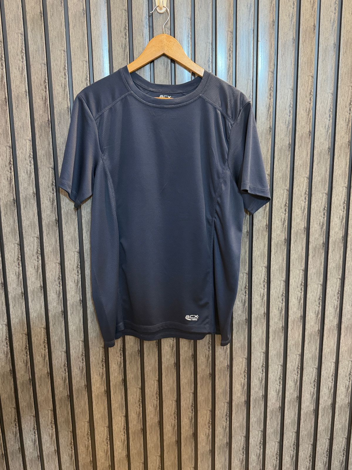 Chest 22  Lenght 27 Breathable Gym T-Shirts