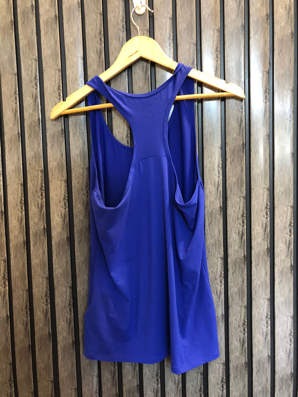 Waist 18  Lenght 22 Stylish Sleeveless T-Shirts for Women