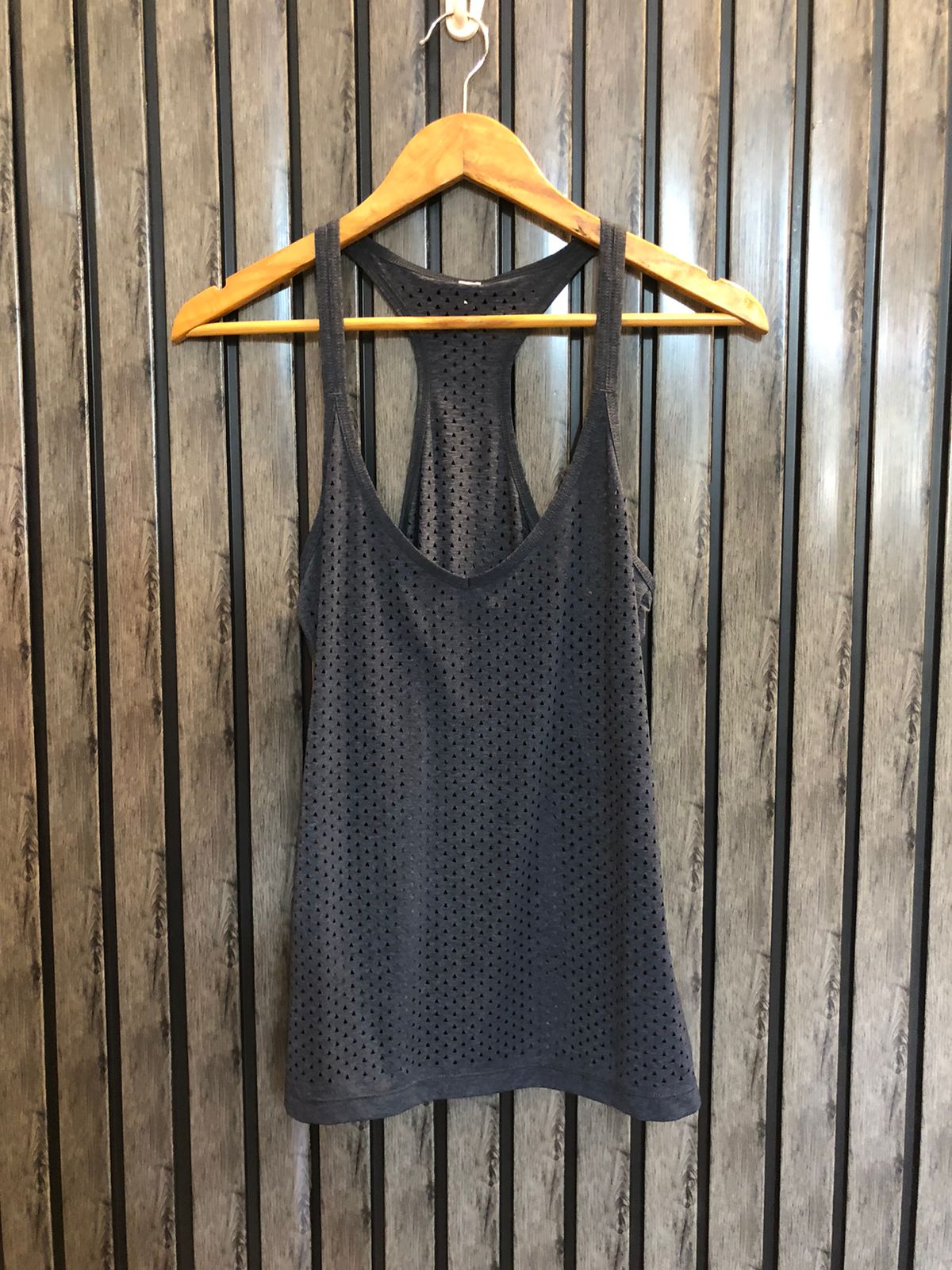 Chest 18  Lenght 24  Trendy Women’s Sleeveless T shirt