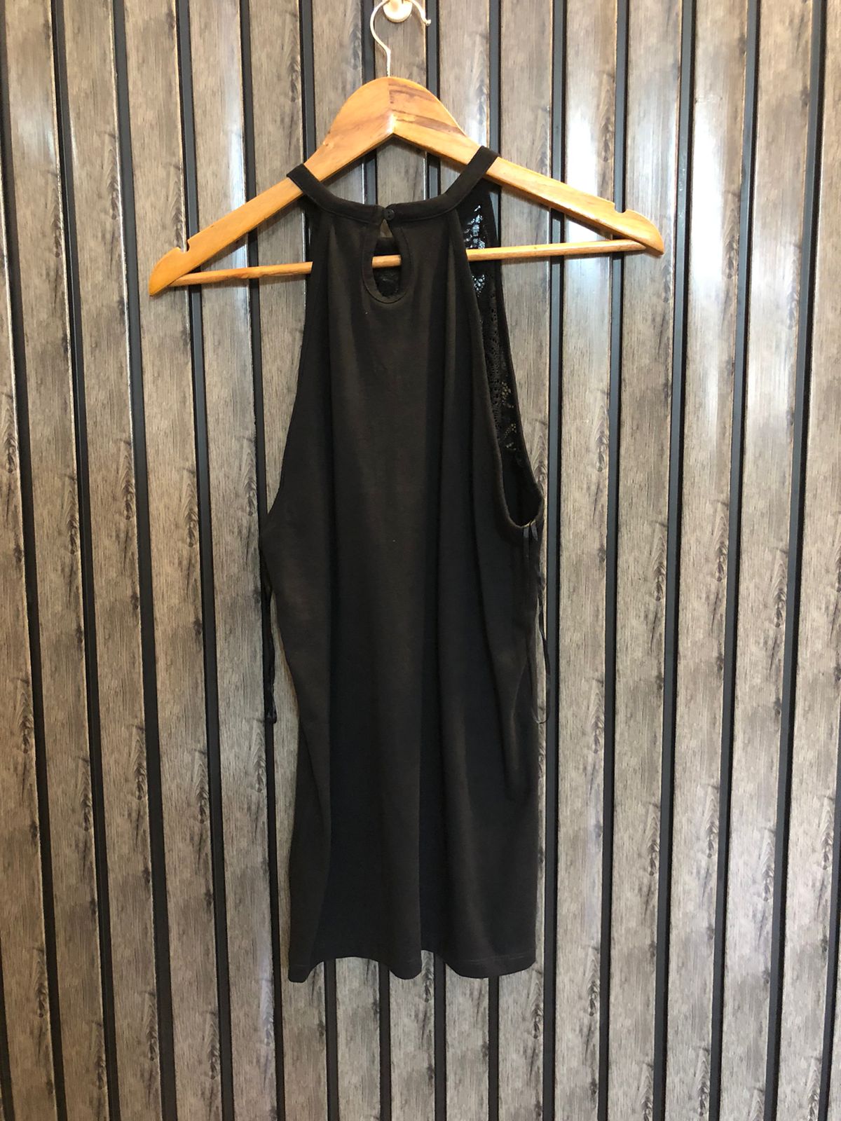 Chest 20  Lenght 27 Imported Sleeveless T-Shirts Collection