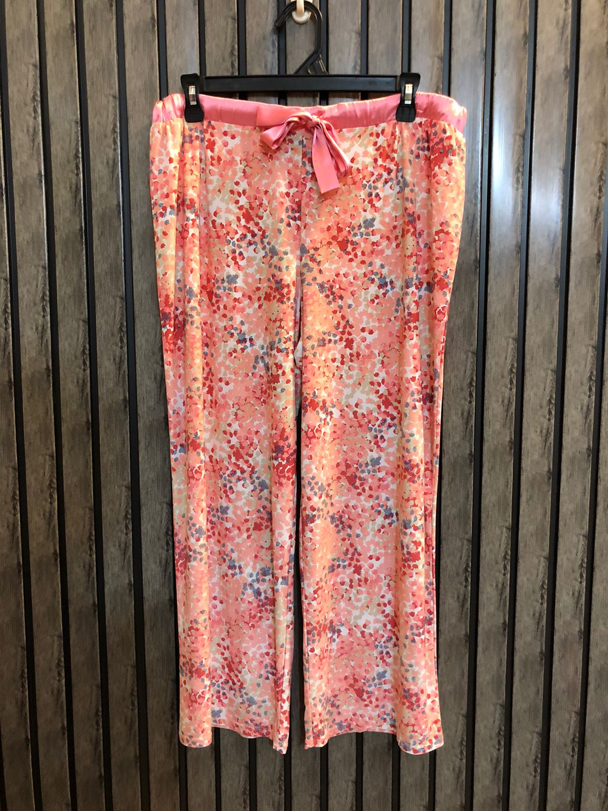 Waist 32  Lenght 34  Fabric silk jersey Modern Women’s Trouser Fashion Hub