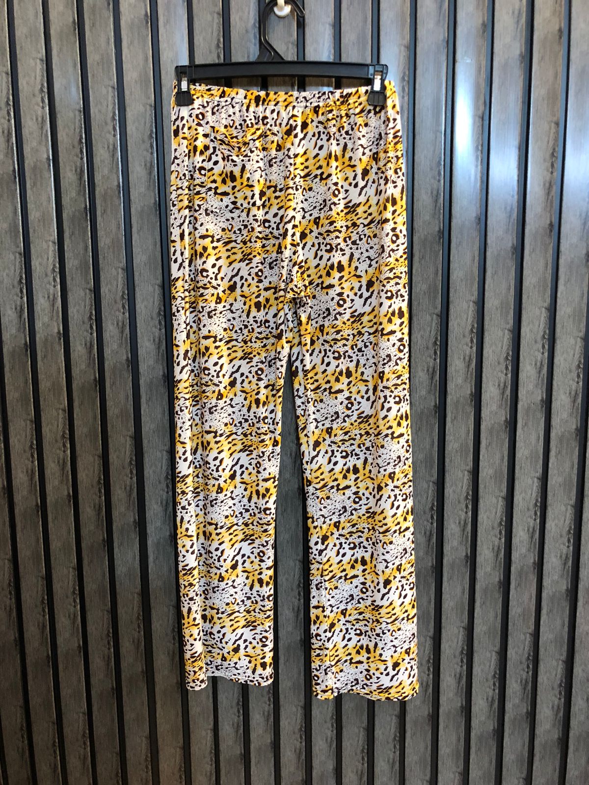 Waist 30 to 32  Lenght 35  Fabric silk jersey Royal Femme Trousers