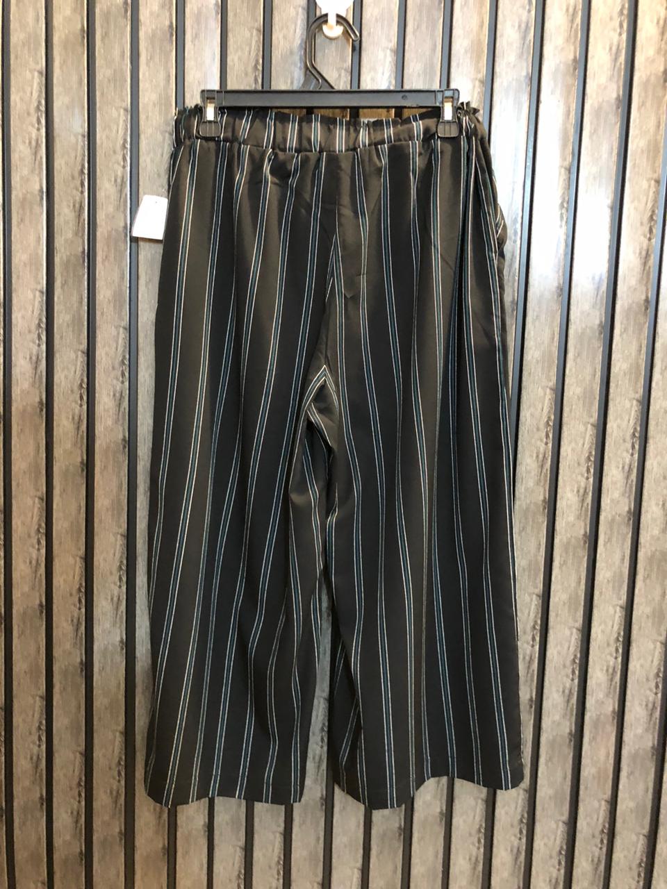 Waist 32  Lenght 31  Fabric silk jersey Fashion Pulse Trousers