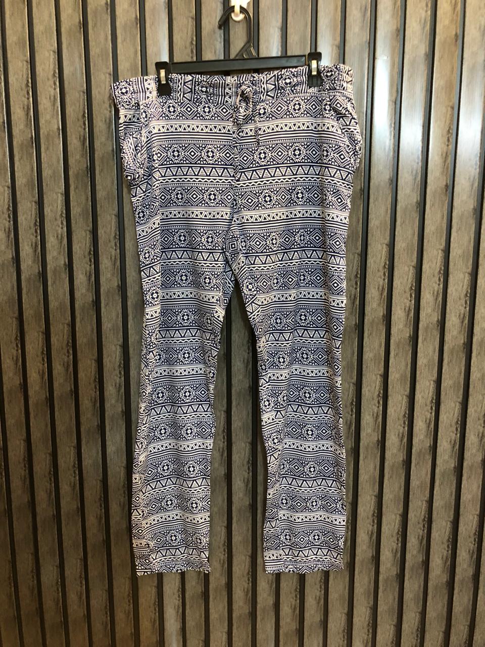 Waist 34  Lenght 39  Fabric silk Elegant Aura Trousers