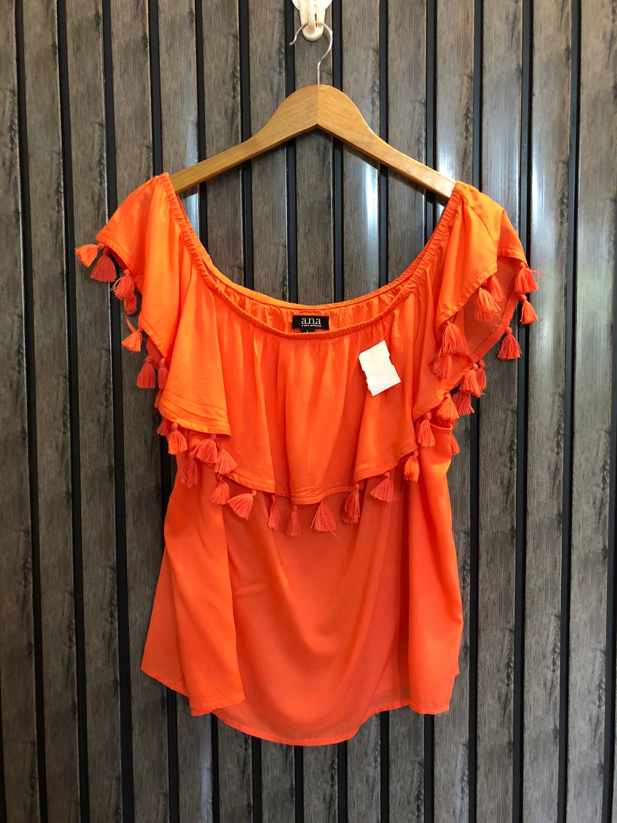 Chest 21  Lenght 23  Fabric linen Women’s Fashion Half Sleeve Tops