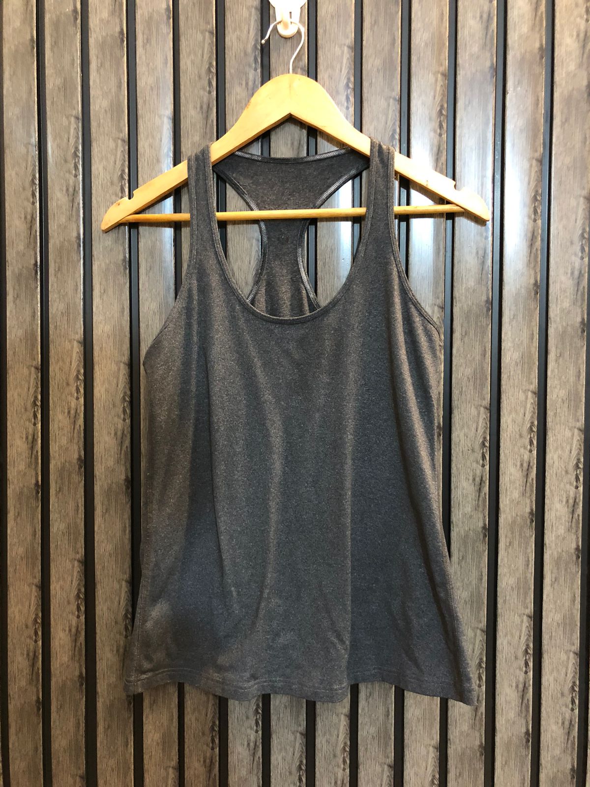 Chest 17  Lenght 24 Fashion Sleeveless T-Shirts