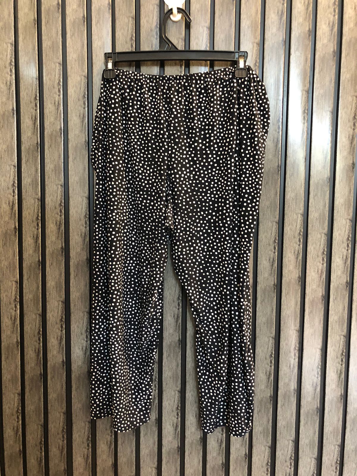 Waist 42  Lenght 28  Fabric silk jersey Branded Women’s Trousers