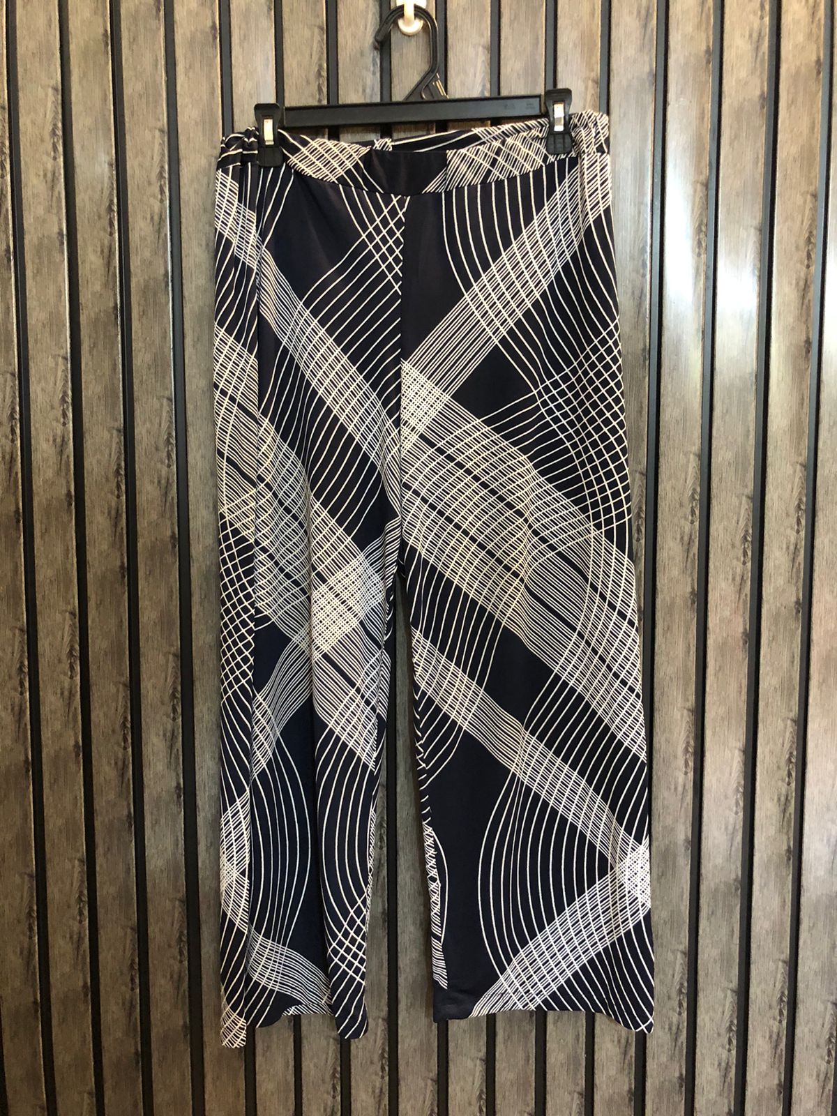 Waist 36  Lenght 34  Fabric silk jersey Stylish Ladies’ Trousers