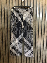 Waist 36  Lenght 34  Fabric silk jersey Stylish Ladies’ Trousers