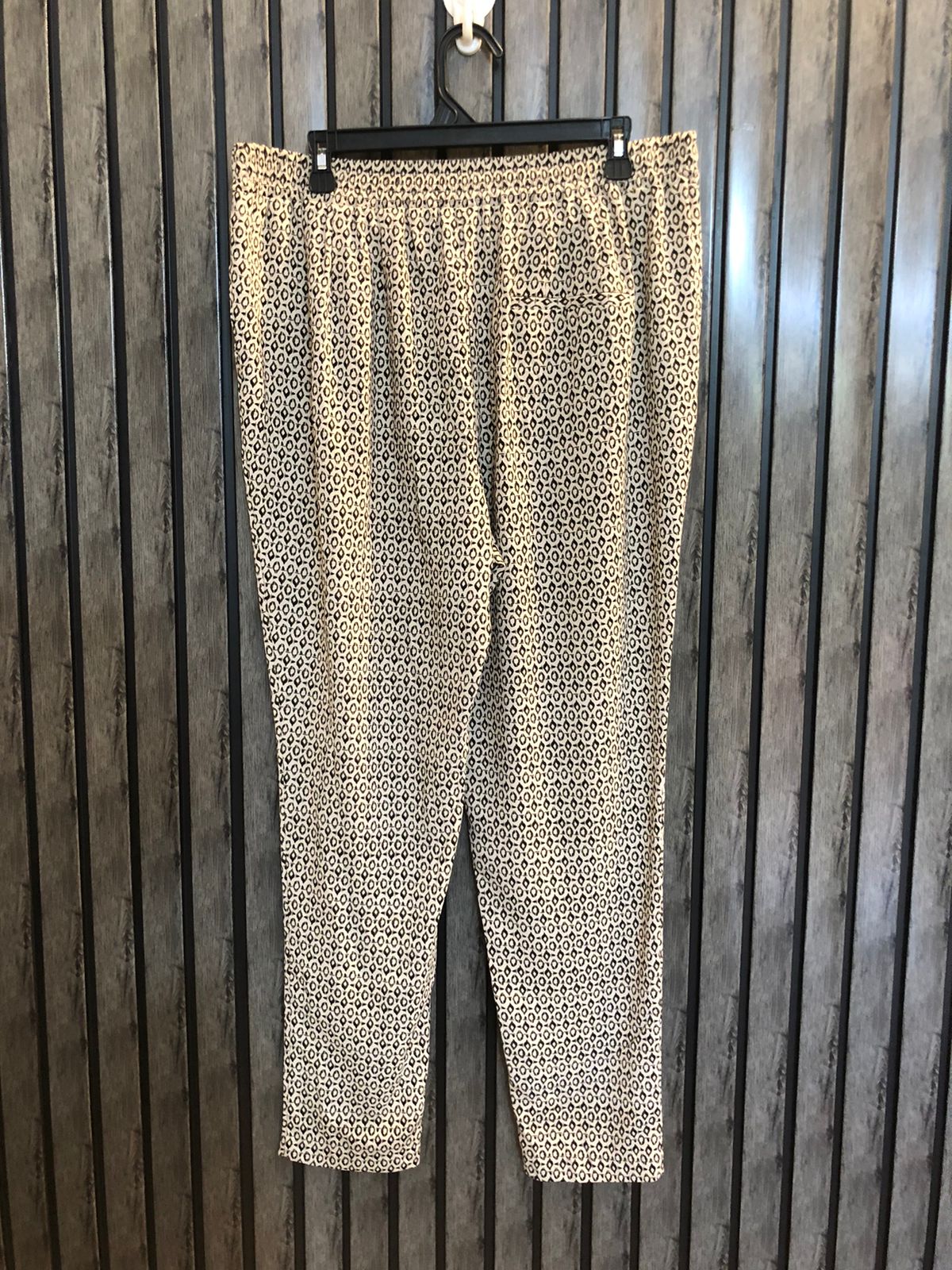 Waist 38  Lenght 39  Fabric jorjet Urban Women’s Trousers