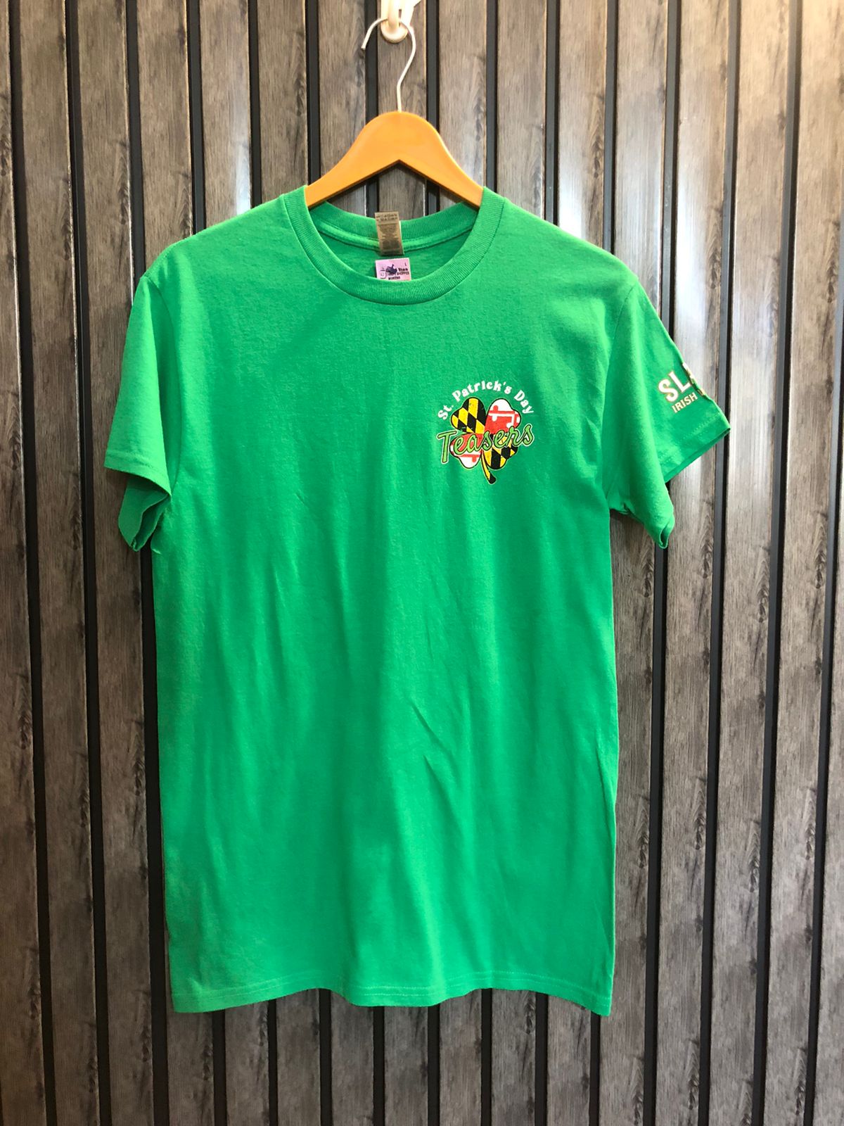 Chest 18.5  Lenght 28 Chic Women T-Shirts