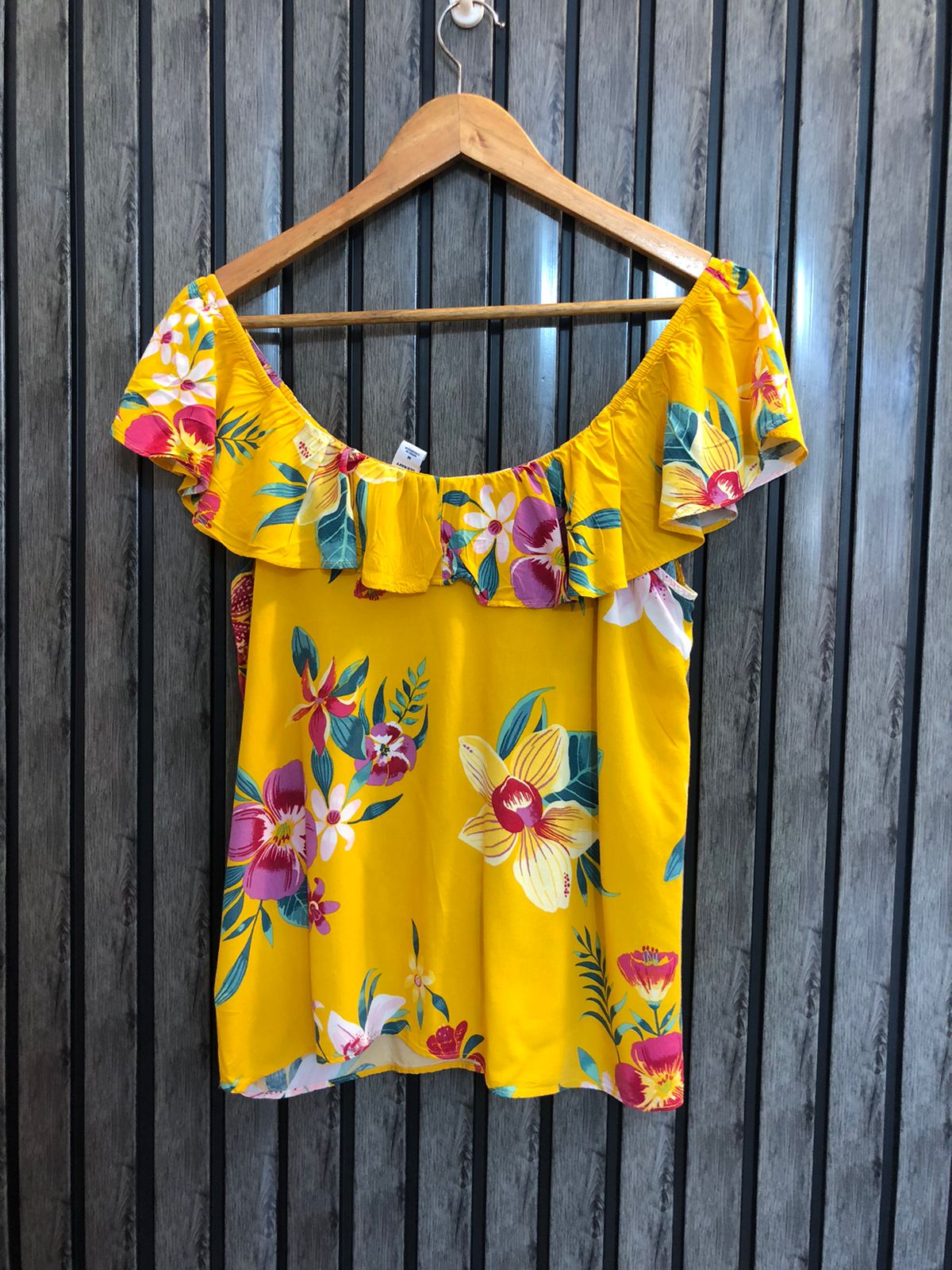 Chest 19  Lenght 24  Fabric linen Stylish Women’s Sleeveless Tops Collection