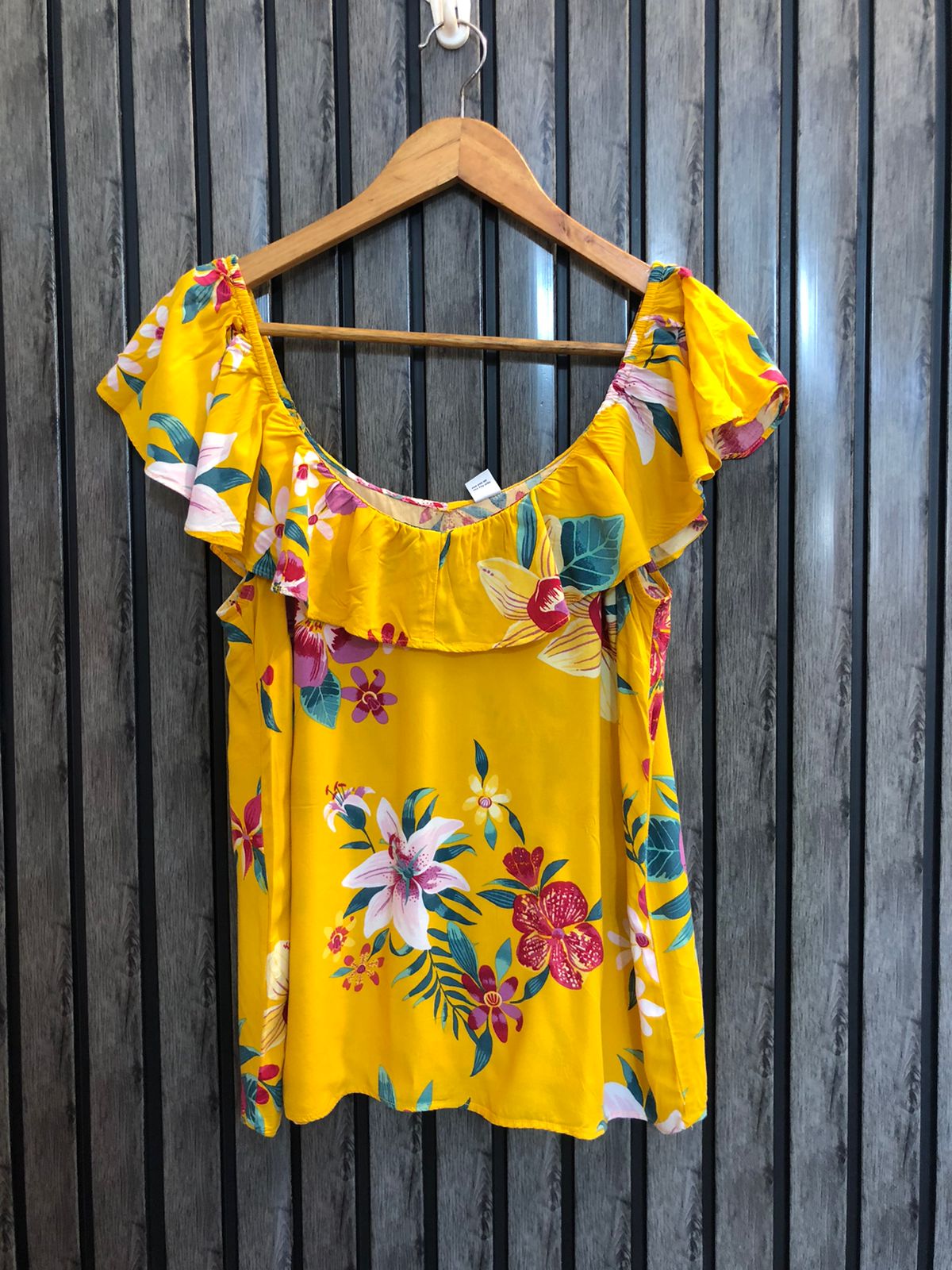 Chest 19  Lenght 24  Fabric linen Stylish Women’s Sleeveless Tops Collection