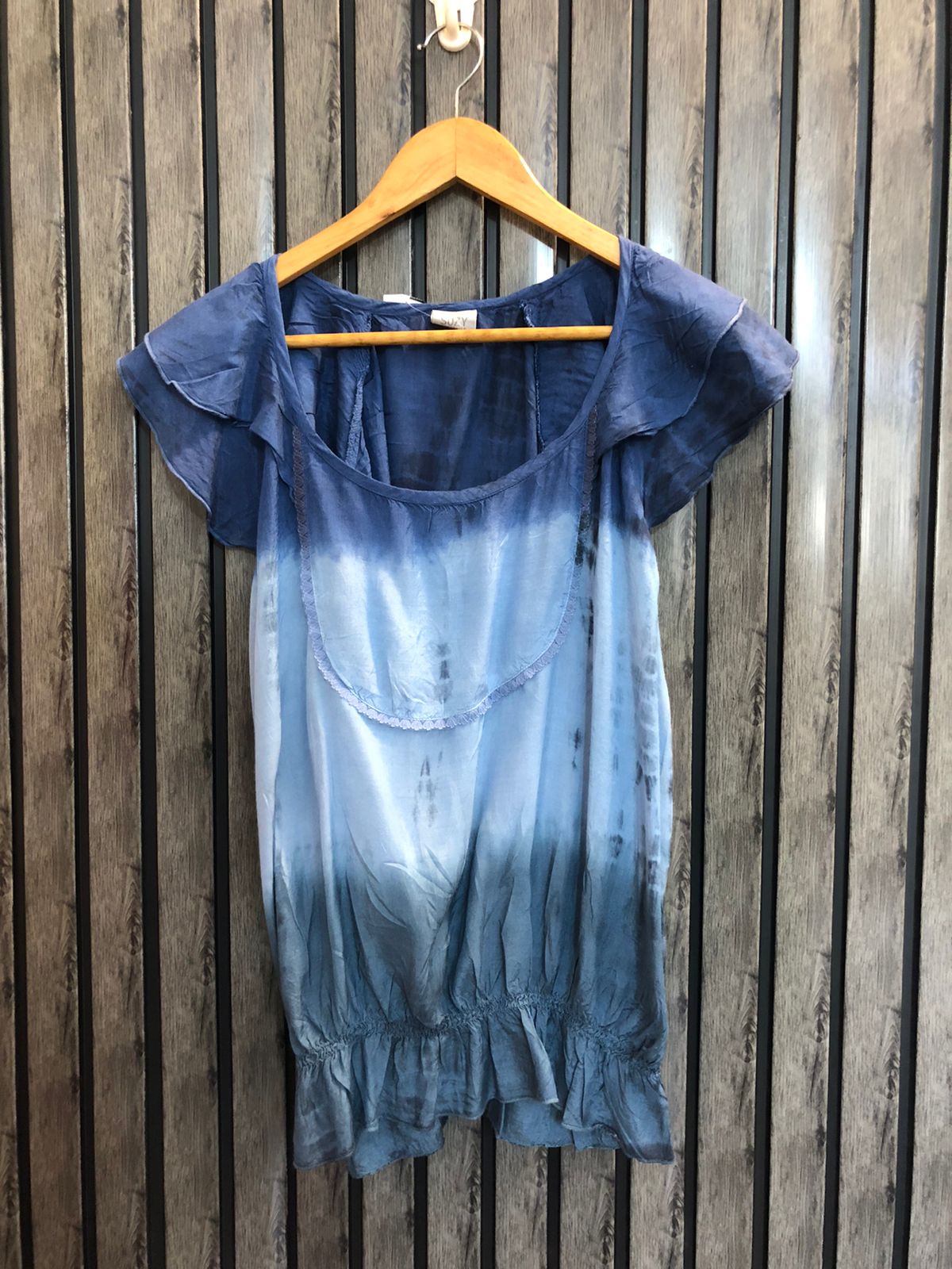 Chest 19  Lenght 25  Fabric silk Women’s Sleeveless Fashion Collection