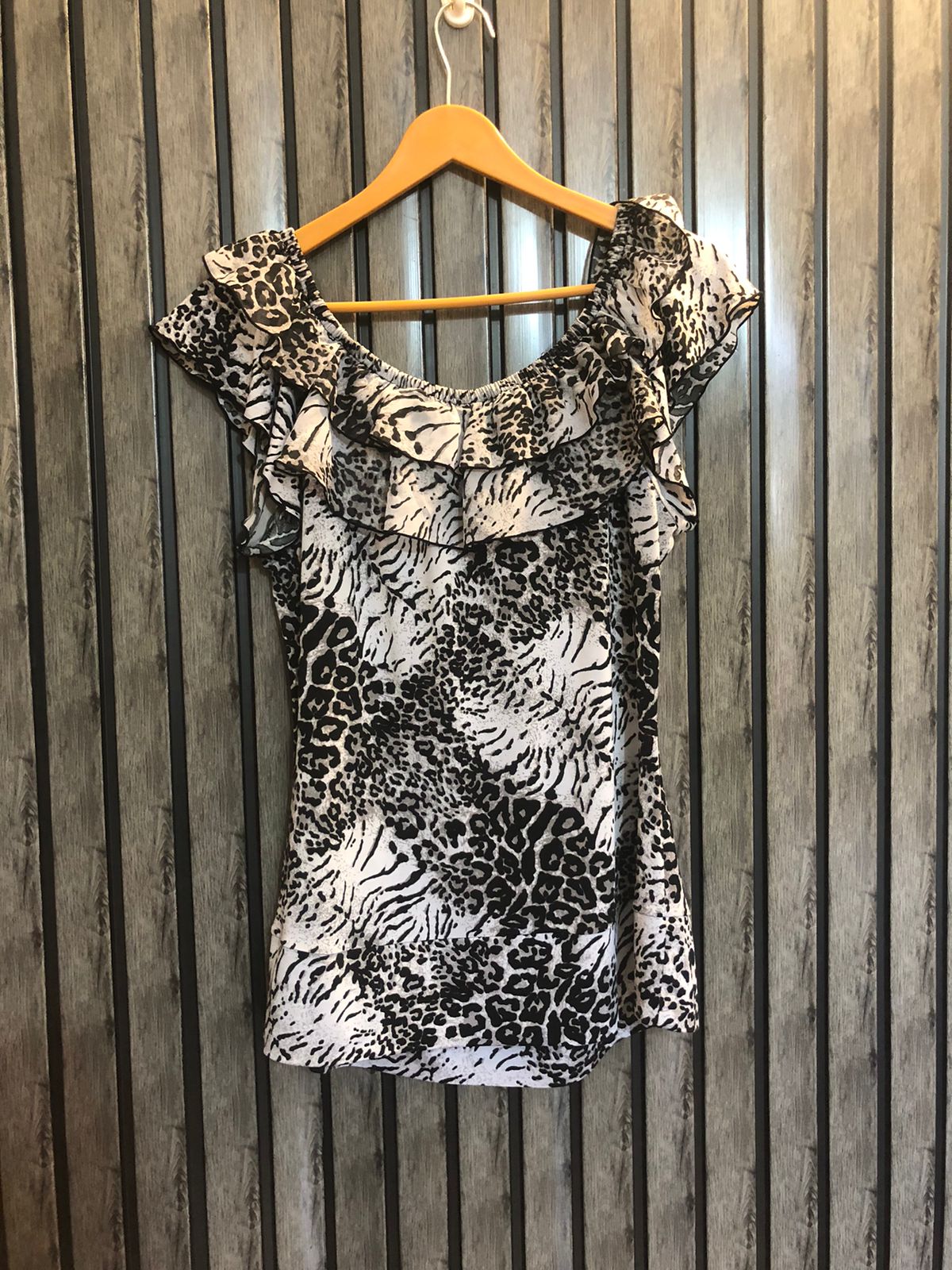 Chest 20  Lenght 25  Fabric silk jersey Branded Summer Sleeveless Tops for Women