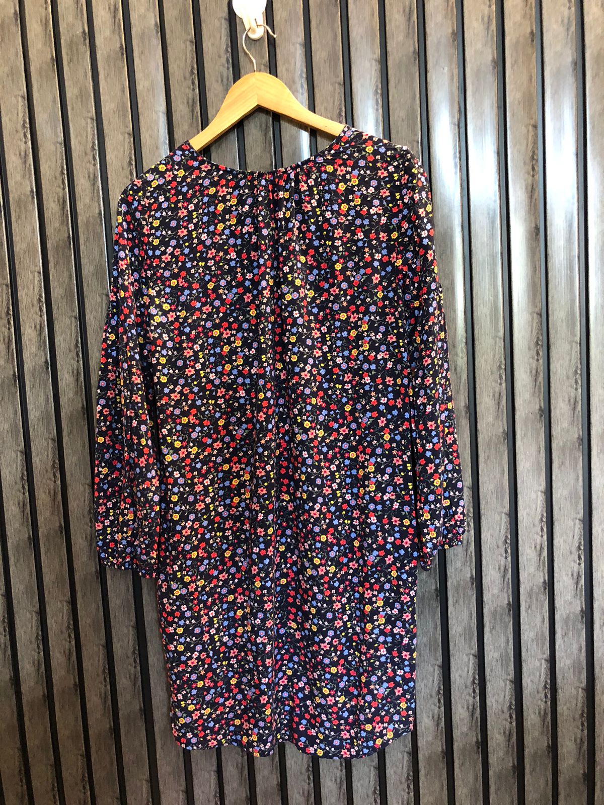 Chest 19  Length 33 To 35  Fabric Linen Girls Casual Top