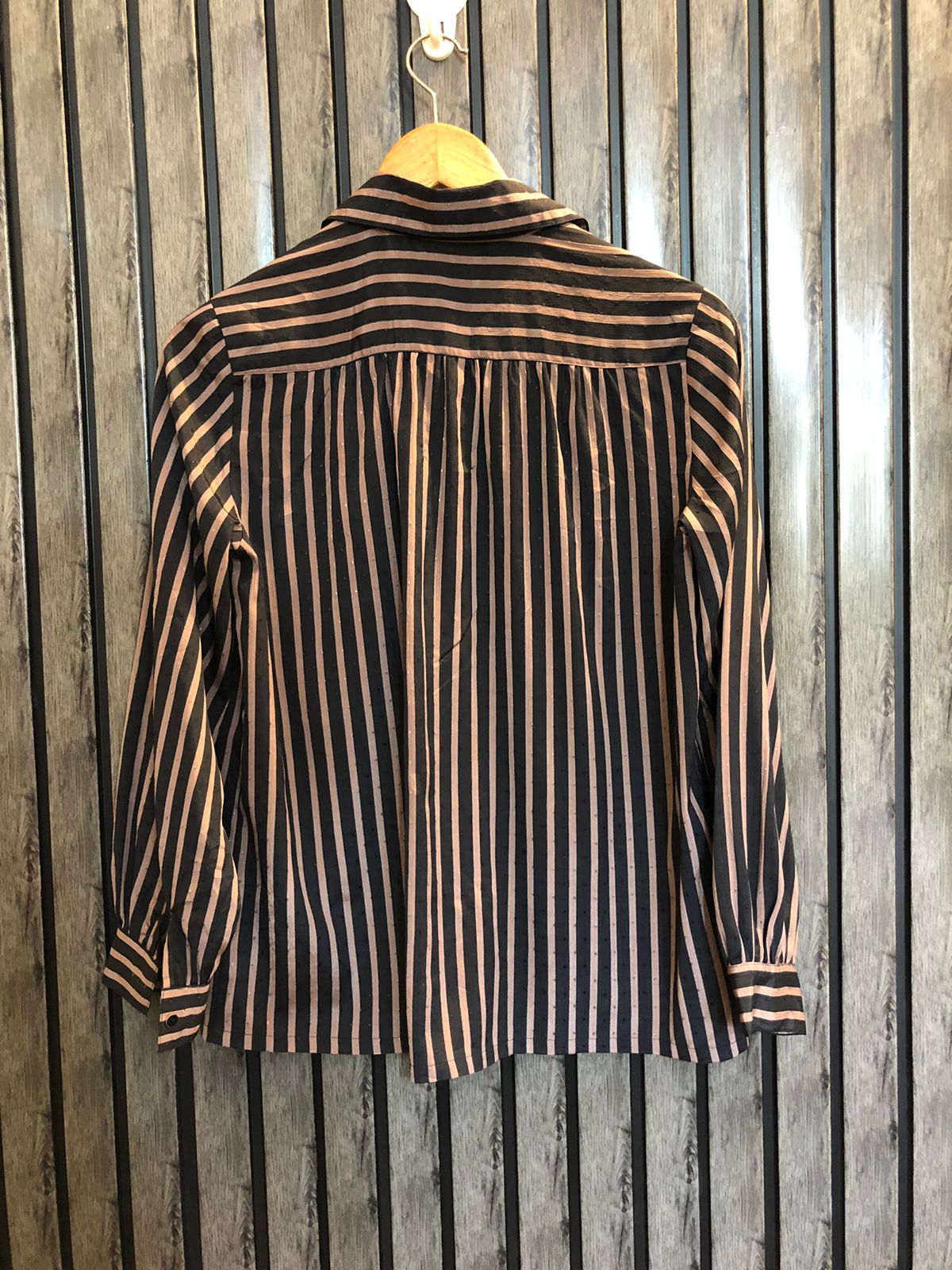 Chest 18  Length 24  Fabric Silk Chic Women Top
