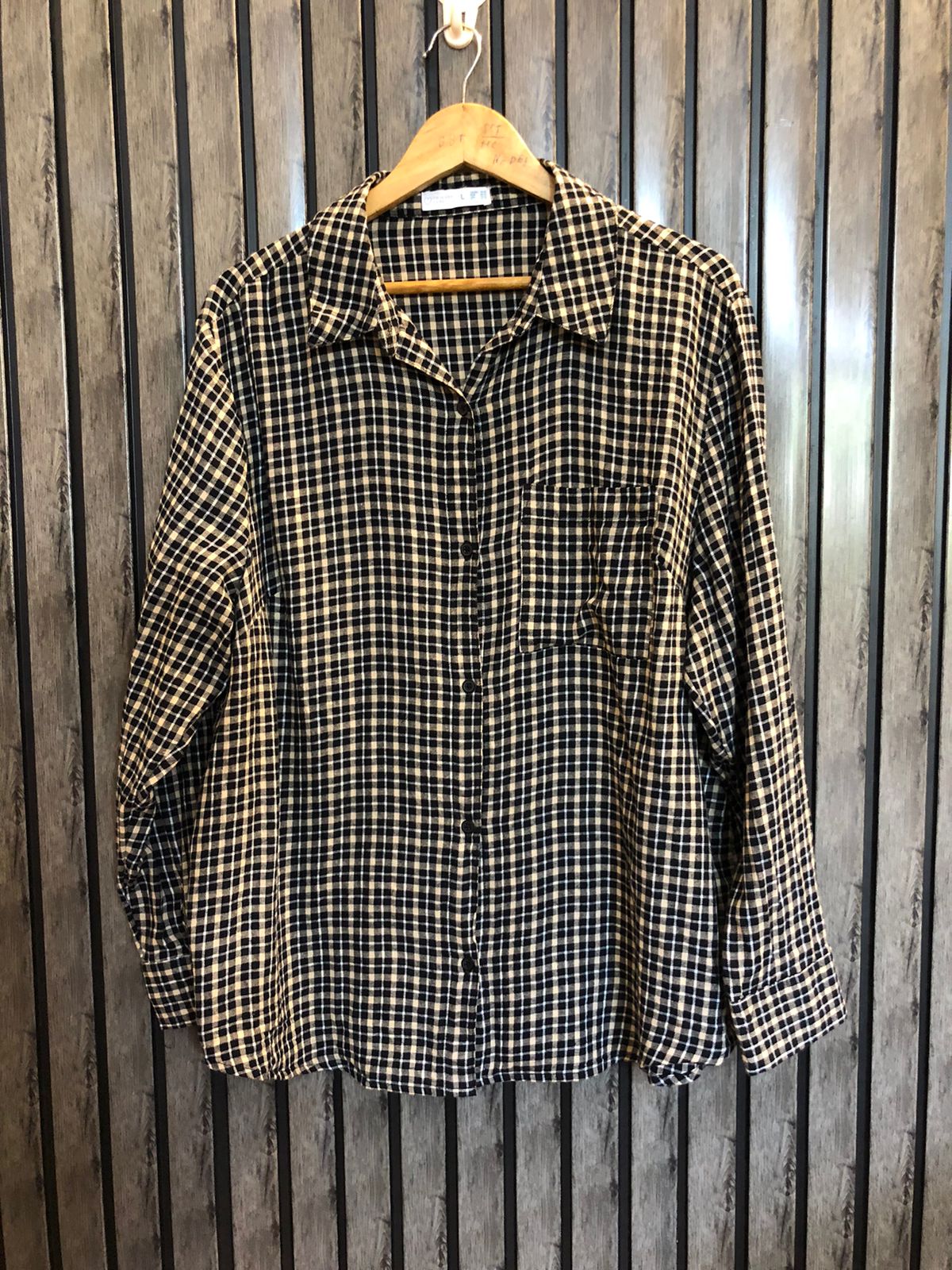 Chest 23  Length 28  Fabric Linen Modern Ladies Wear
