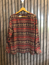 Chest 21  Length 25  Fabric Silk Trendy Urban Top