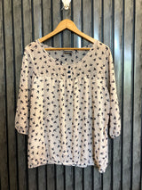 Chest 19  Lenght 25  Fabric chiffon Women Casual Fashion