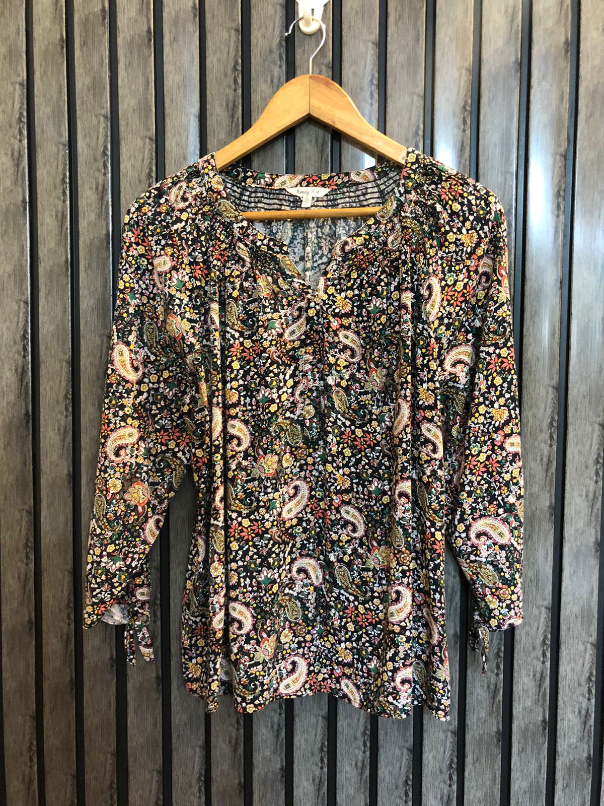 Chest 20  Length 24  Fabric Linen Everyday Women Top