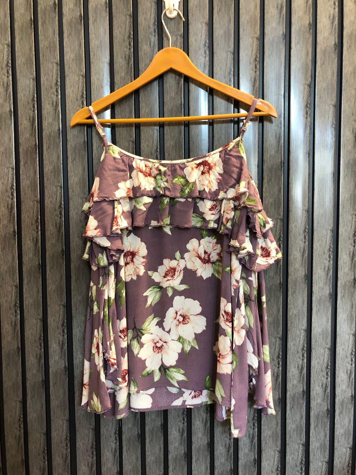 Chest 21  Length 26  Fabric Cotton Women Modern Top