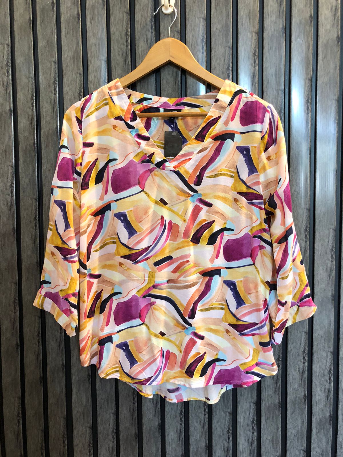 Chest 19  Length 24  Fabric Linen Women Trendy Wear Top