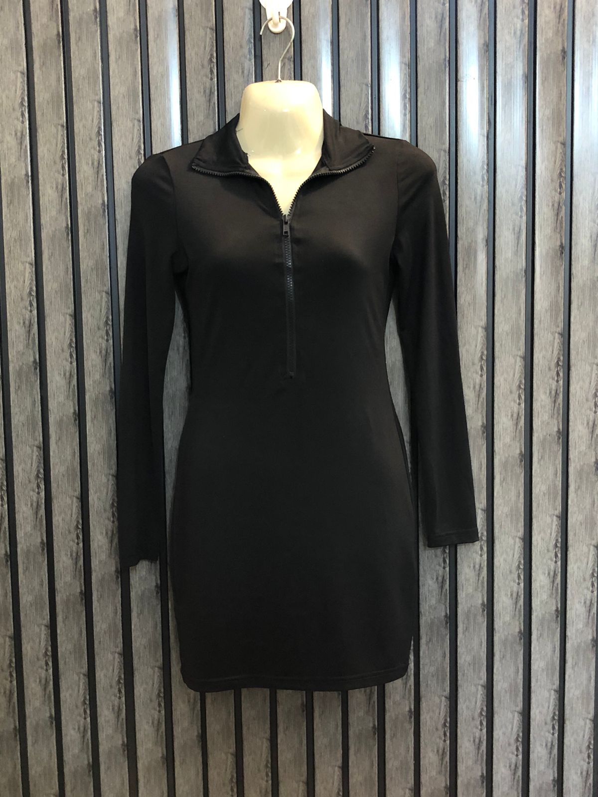 Chest 17  Length 28  Fabric Silk Jersey Smart Mini Outfit