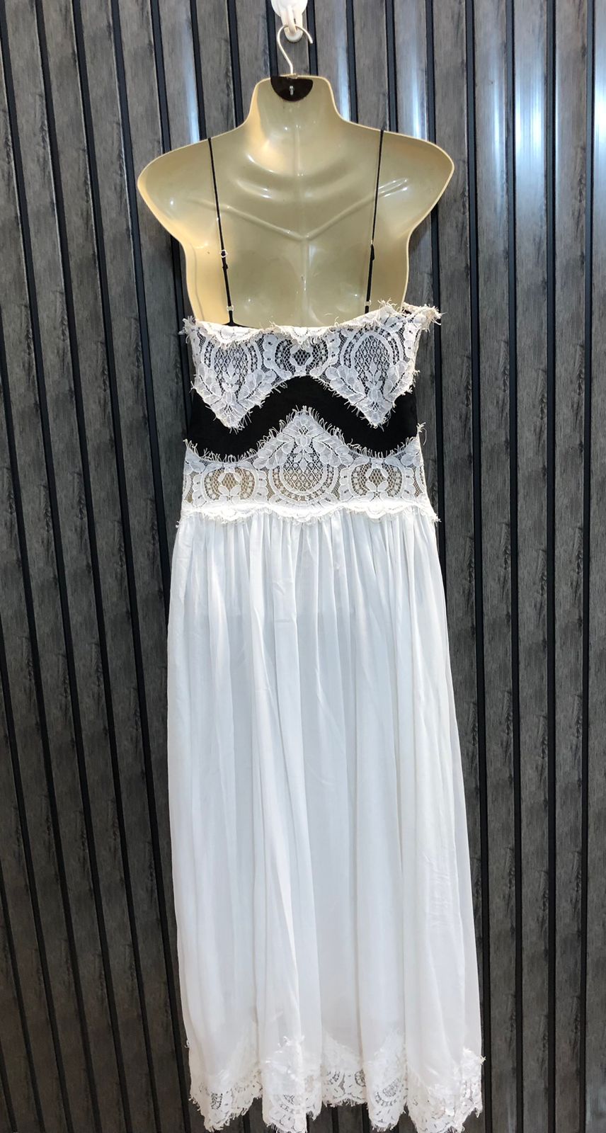 Chest 17  Length 52  Fabric Chiffon Classy Long Maxi Dress