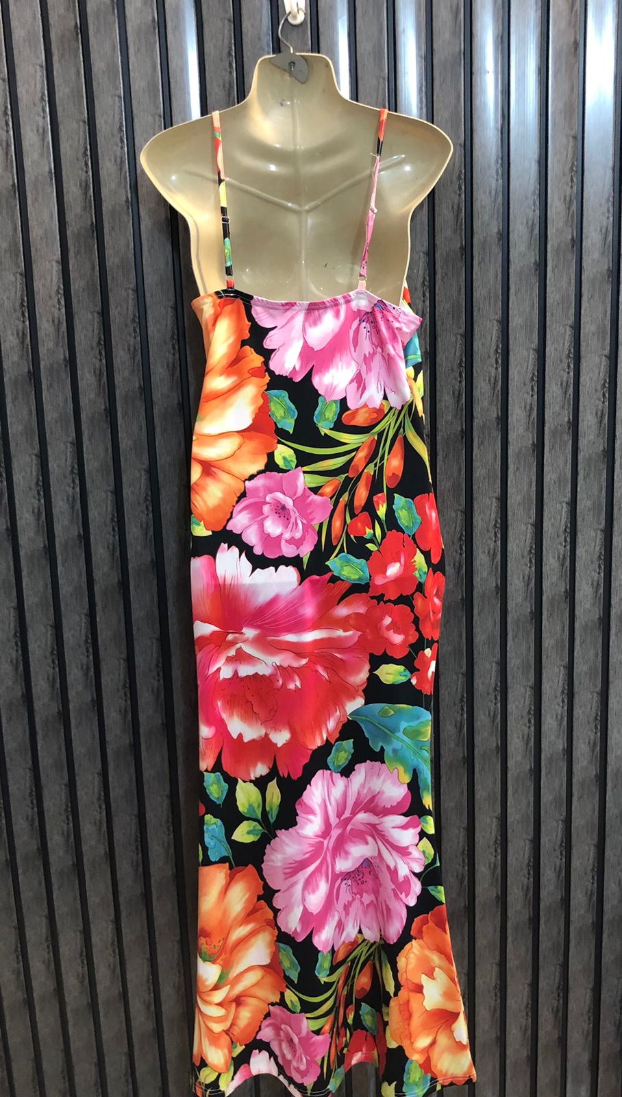 Chest 19  Lenght 52  Fabric silk Jersey Western Glow Fashion