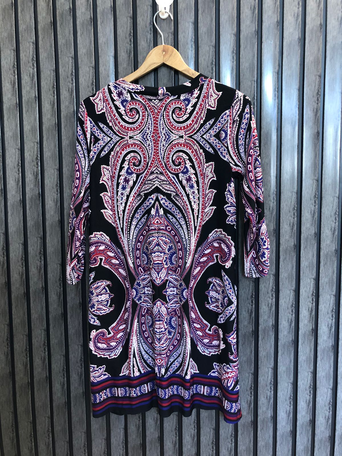 Chest 20  Lenght 34  Fabric silk jersey Elegant Women Long Top