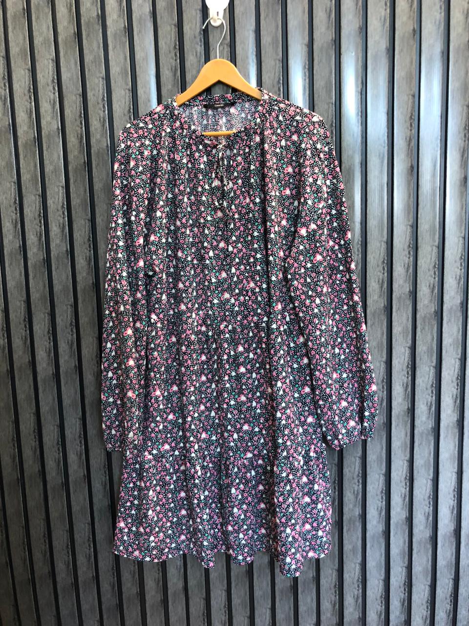 Chest 26  Lenght 38  Fabric Silk Jersey Trendy Casual Long Top