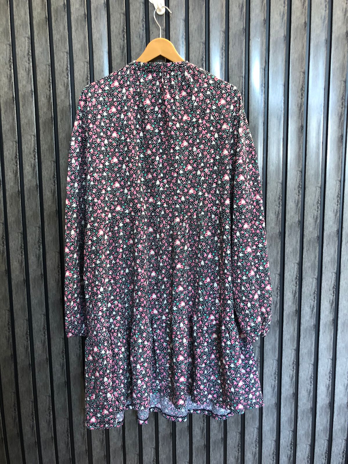 Chest 26  Lenght 38  Fabric Silk Jersey Trendy Casual Long Top