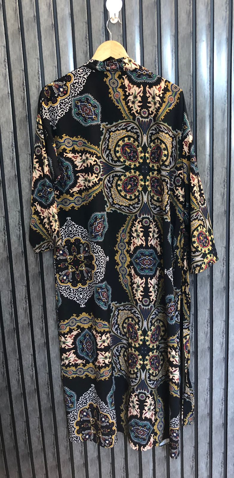 Chest Medium  Lenght 49  Fabric Silk Beautiful Ladies Long Shrug
