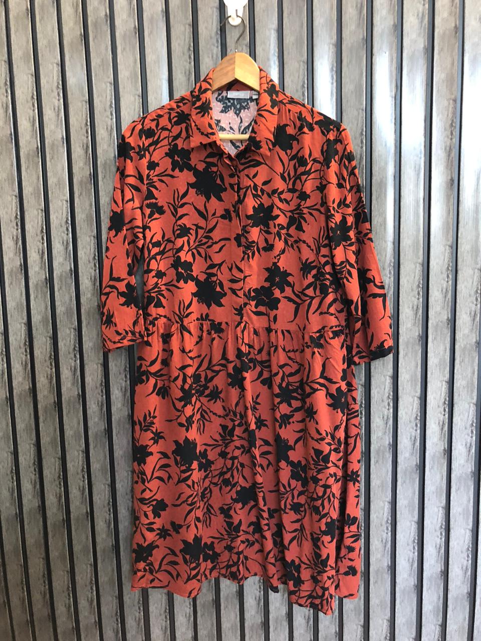 Chest 18  Length 38  Fabric Linen Simple Women Long Top