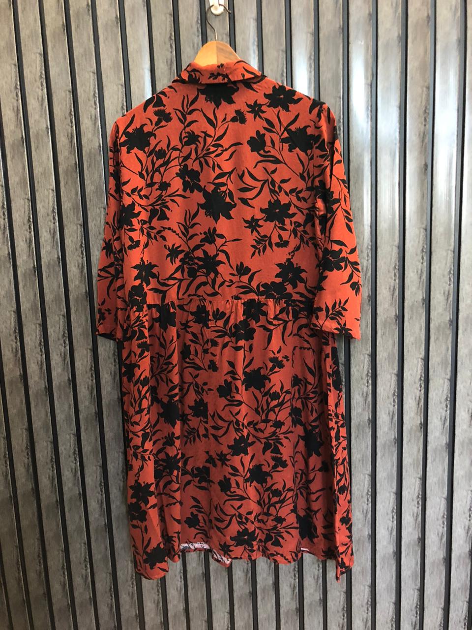 Chest 18  Length 38  Fabric Linen Simple Women Long Top
