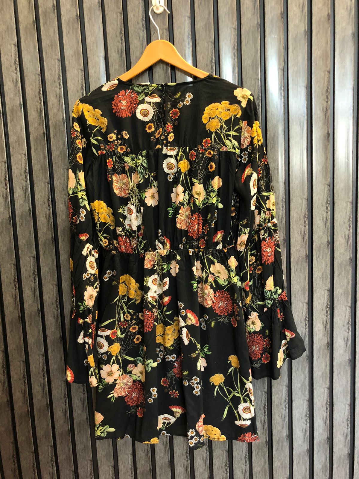 Chest 19  Length 33  Fabric Linen Stylish Printed Long Top