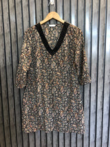 Chest 18  Length 33  Fabric Silk Western Stylish Long Top