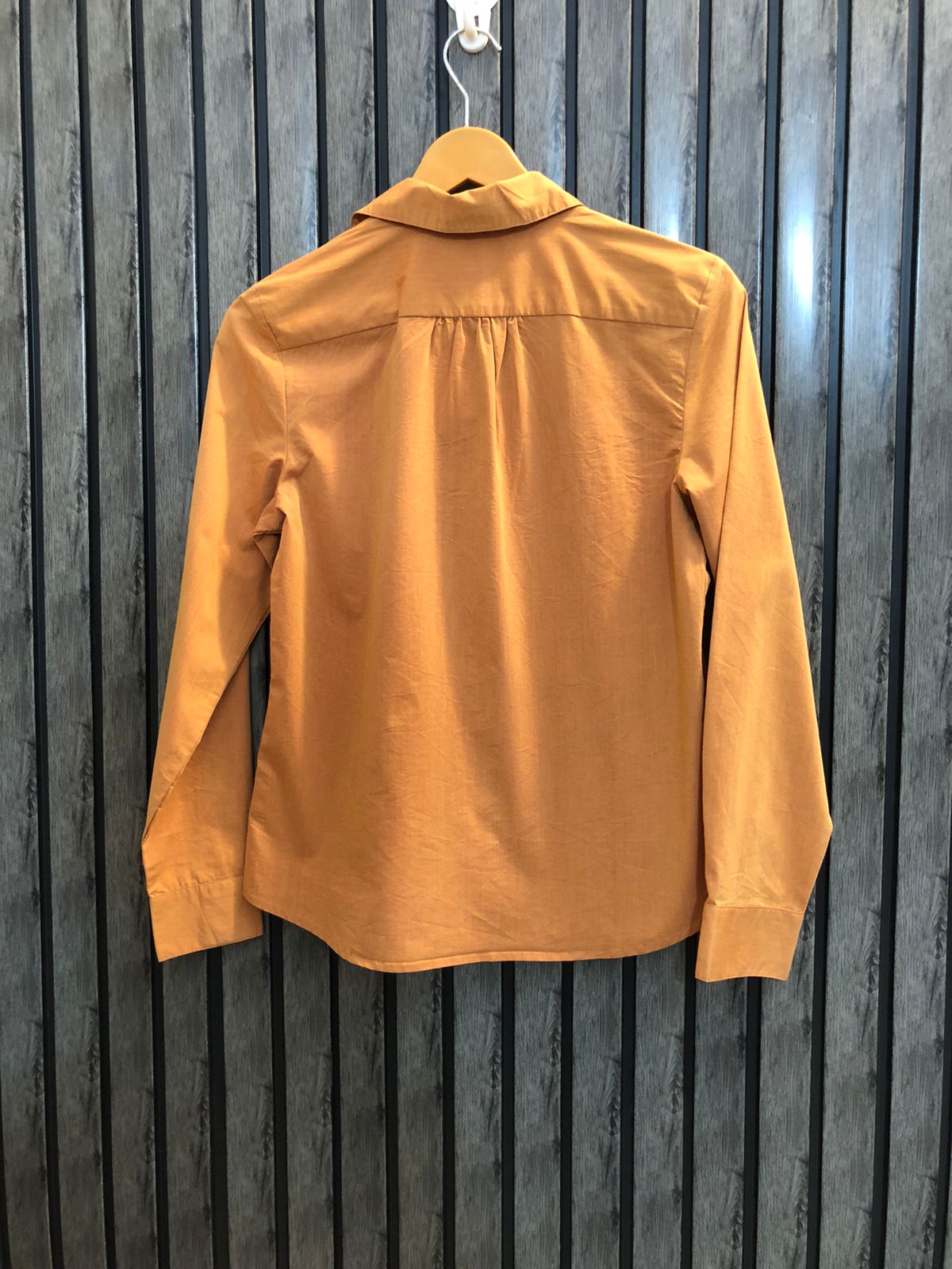 Chest 17  Length 23  Fabric Cotton Silk Branded Ladies Lightweight Summer Top